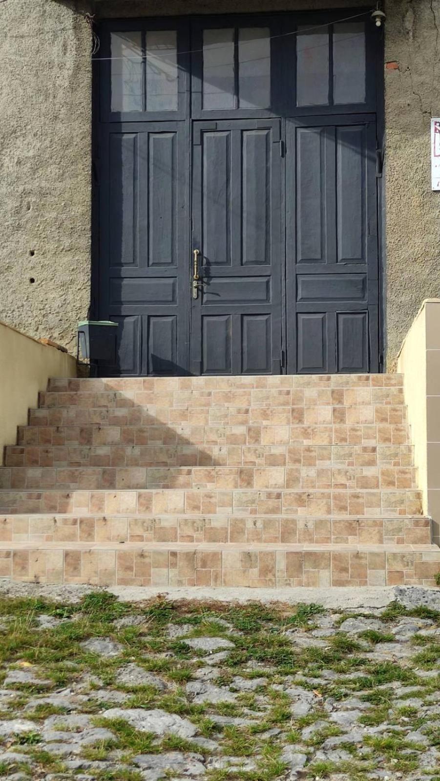Дворівневі Апартаменти-Лофт У Старому Місті Kamianets-Podilskyi Exterior foto